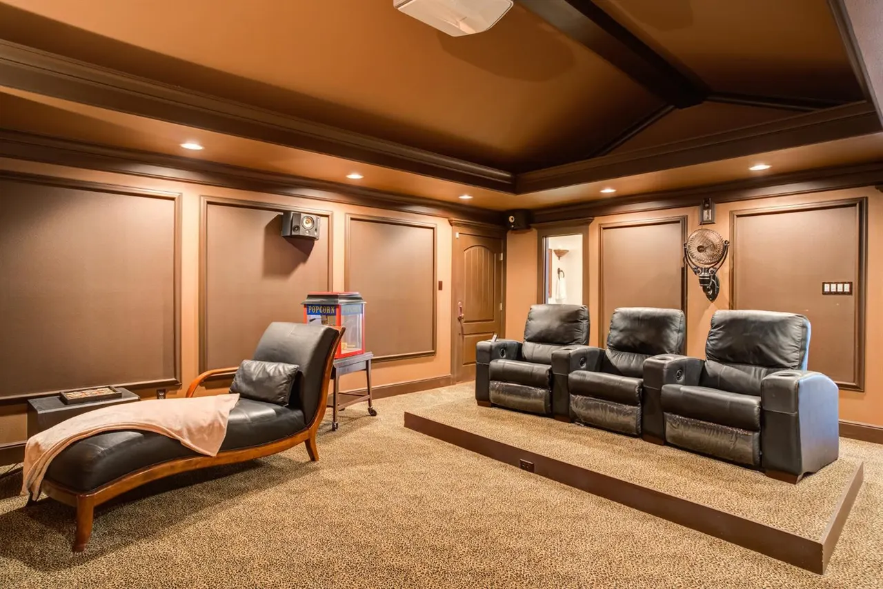 Photo 48 — 4902 19th Street, Lubbock, TX 79407
