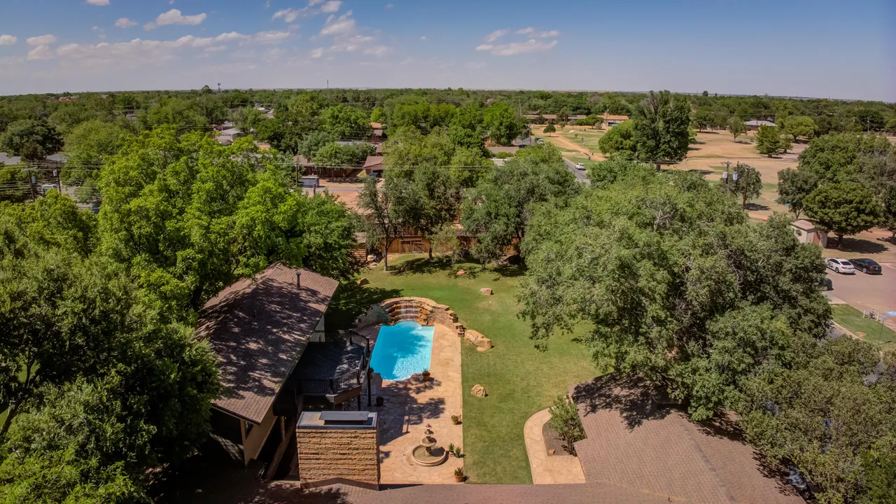 Photo 61 — 4902 19th Street, Lubbock, TX 79407