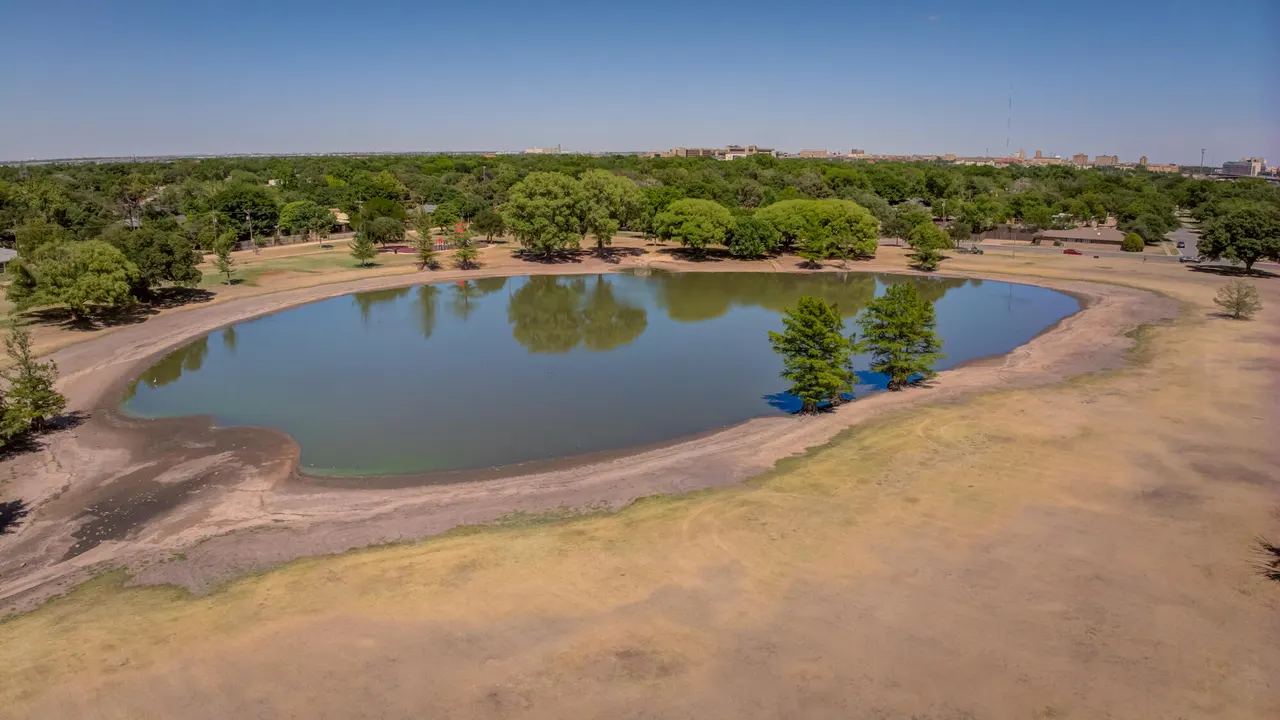 Photo 65 — 4902 19th Street, Lubbock, TX 79407