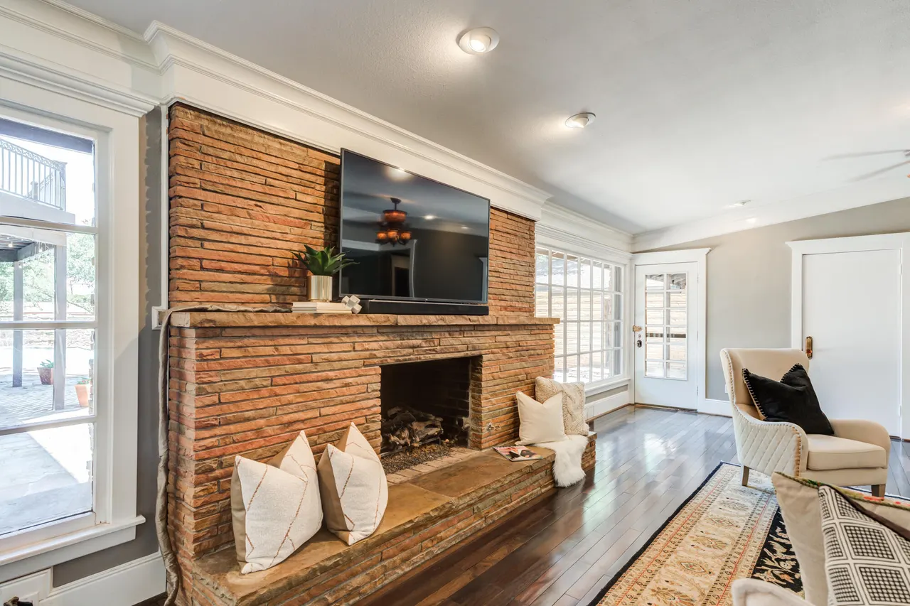 Photo 13 — 4902 19th Street, Lubbock, TX 79407