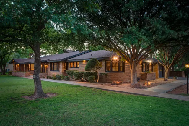 Front exterior — 4902 19th Street, Lubbock, TX 79407