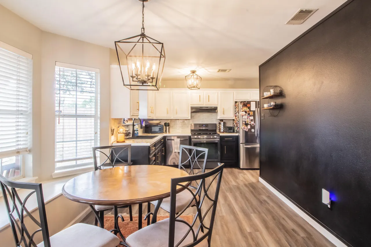 Photo 9 — 2918 89th Street, Lubbock, TX 79423