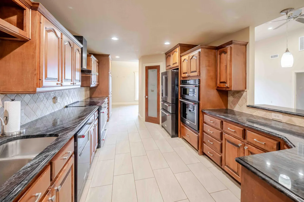 Photo 16 — 3403 County Rd 7610, Lubbock, TX 79423