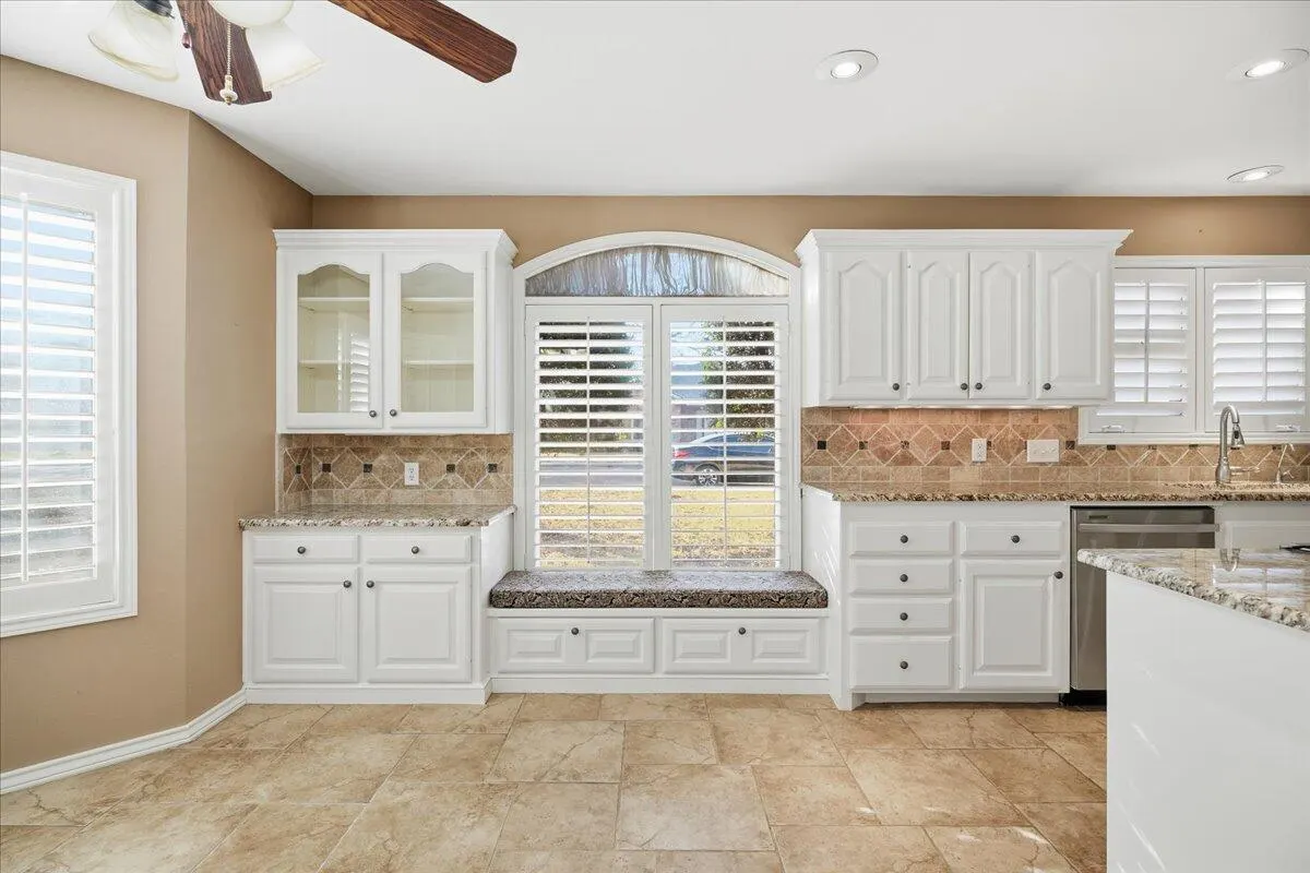 Photo 23 — 1703 E Casa Linda Lane, Brownfield, TX 79316