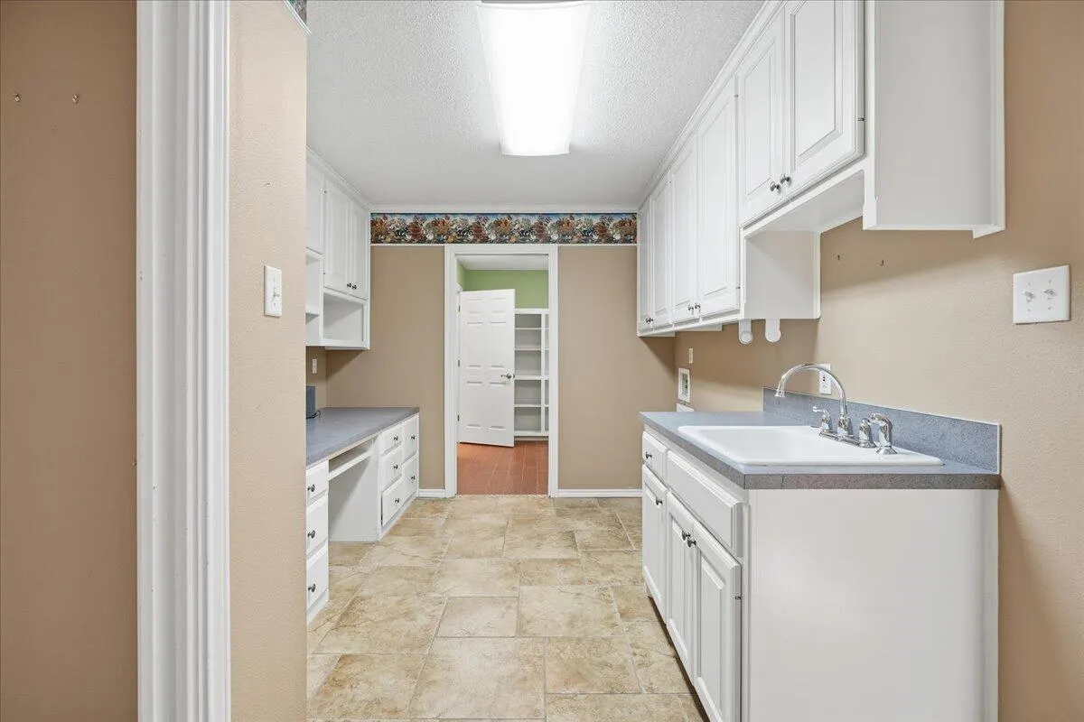 Photo 27 — 1703 E Casa Linda Lane, Brownfield, TX 79316