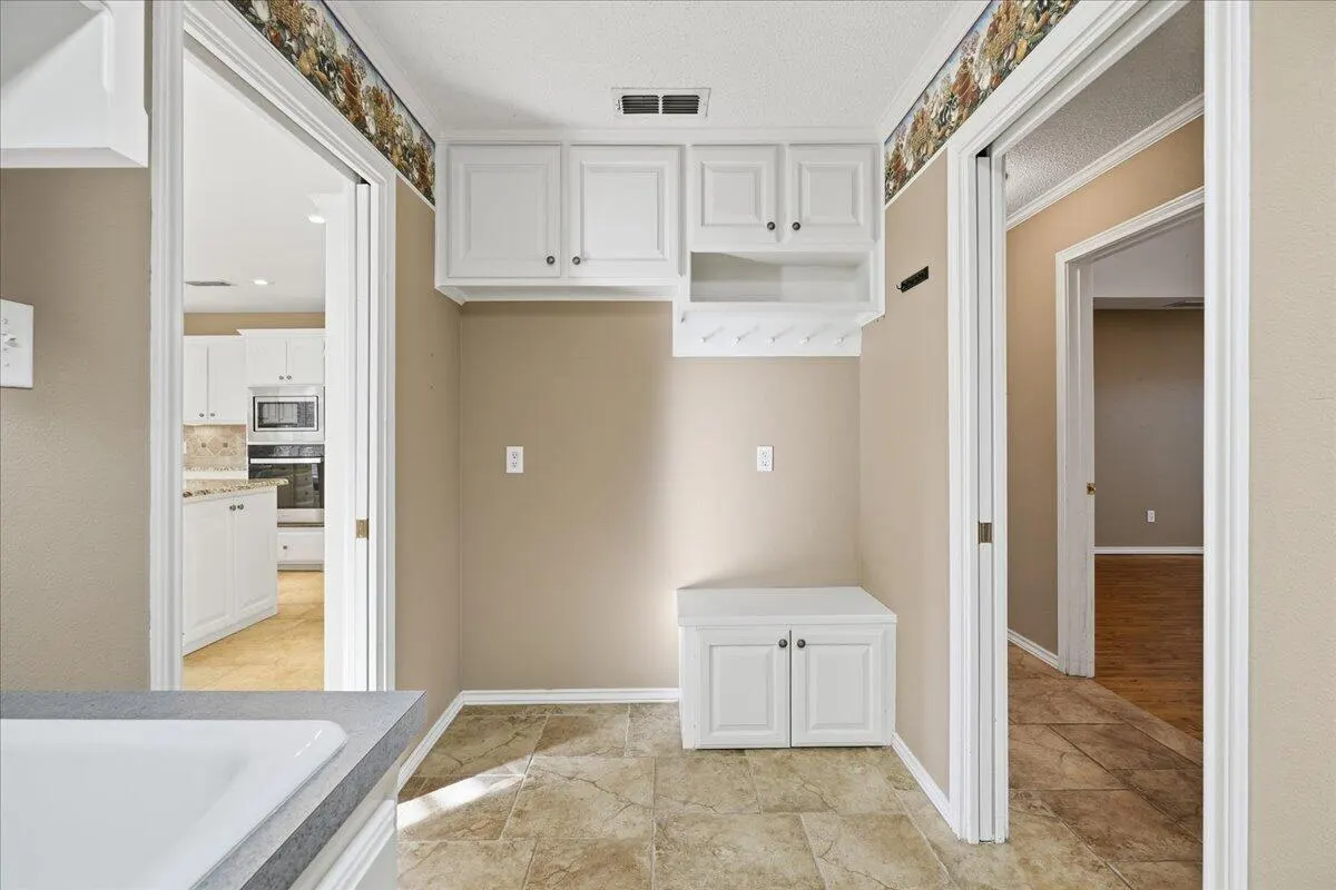Photo 29 — 1703 E Casa Linda Lane, Brownfield, TX 79316