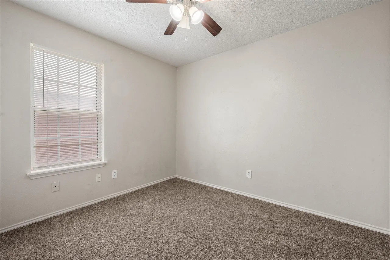 Photo 19 — 1704 75th Street, Lubbock, TX 79423