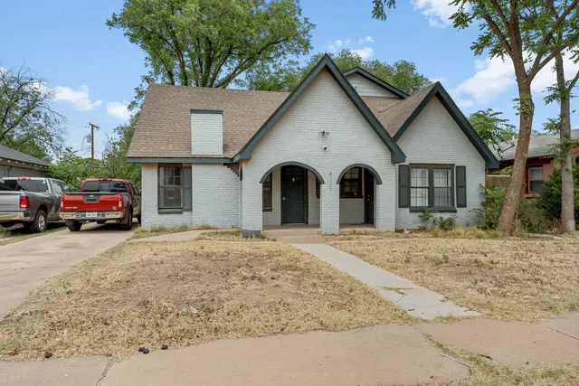 Front exterior — 2112 27th Street, Lubbock, TX 79411