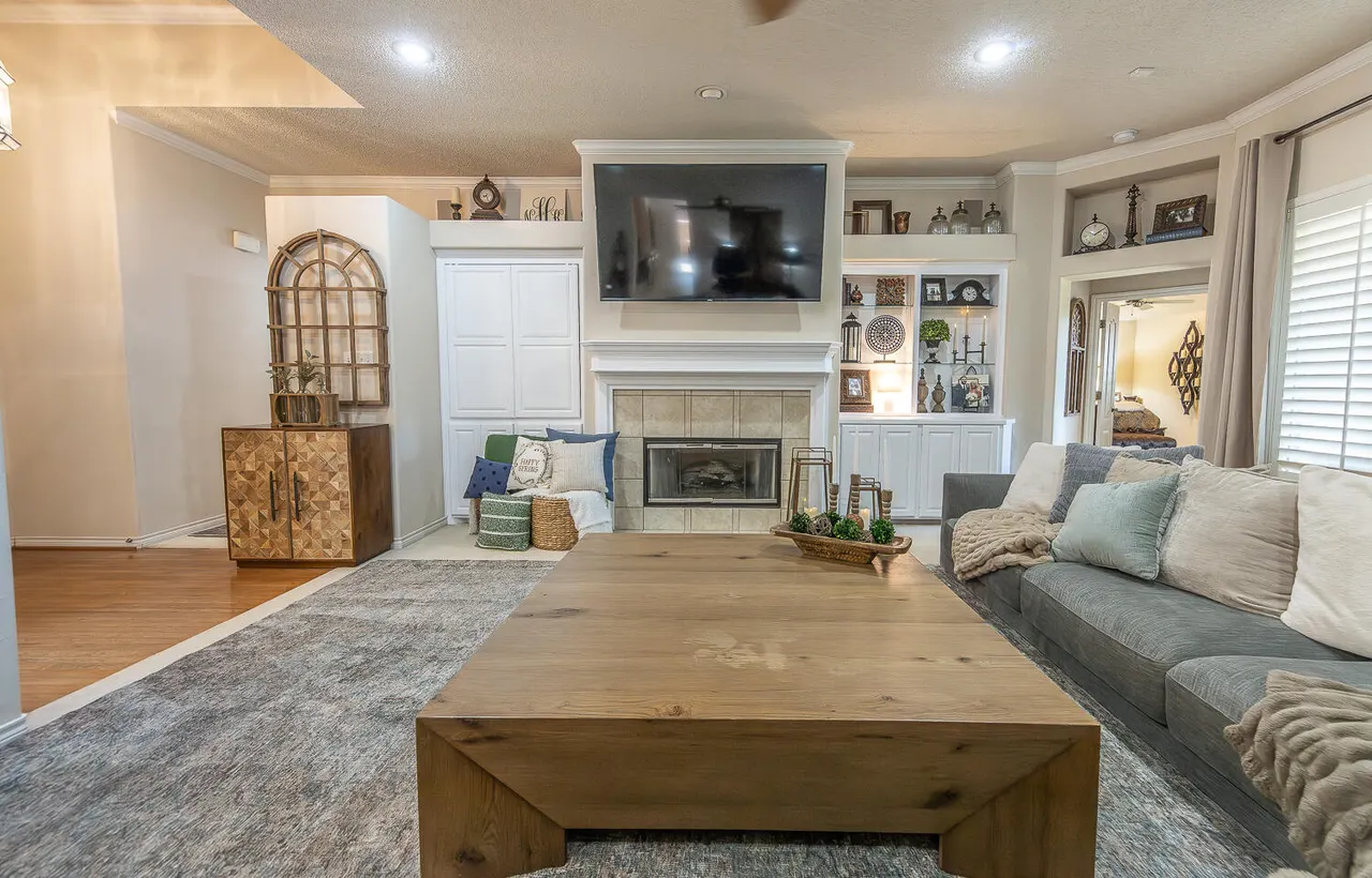 Photo 2 — 308 Tiger Street, Wolfforth, TX 79382