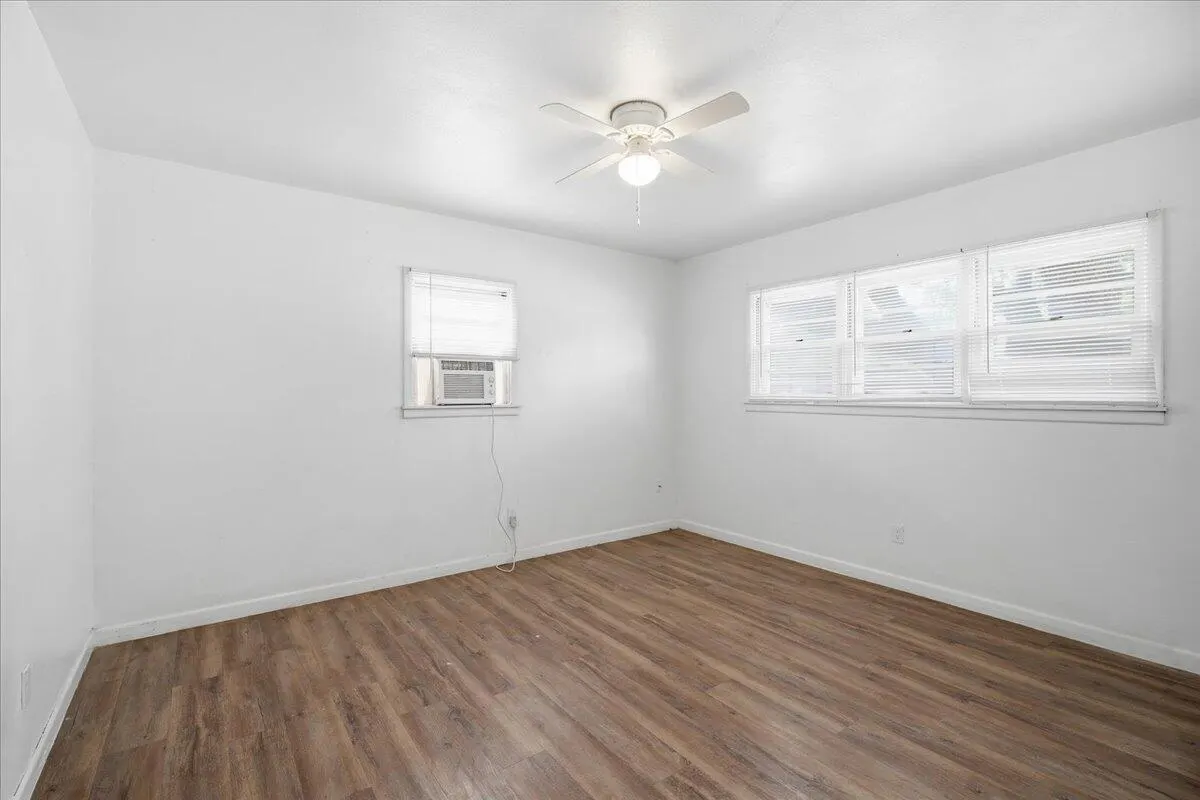 Photo 9 — 2520 38th Street, Lubbock, TX 79413