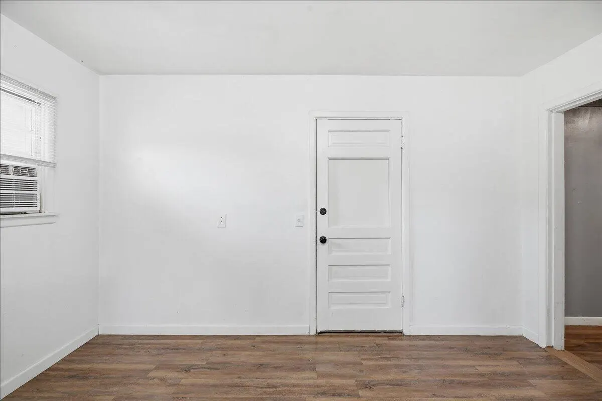 Photo 15 — 2520 38th Street, Lubbock, TX 79413