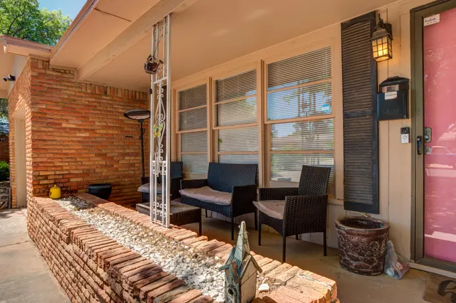 Photo 4 — 3102 39th Street, Lubbock, TX 79413