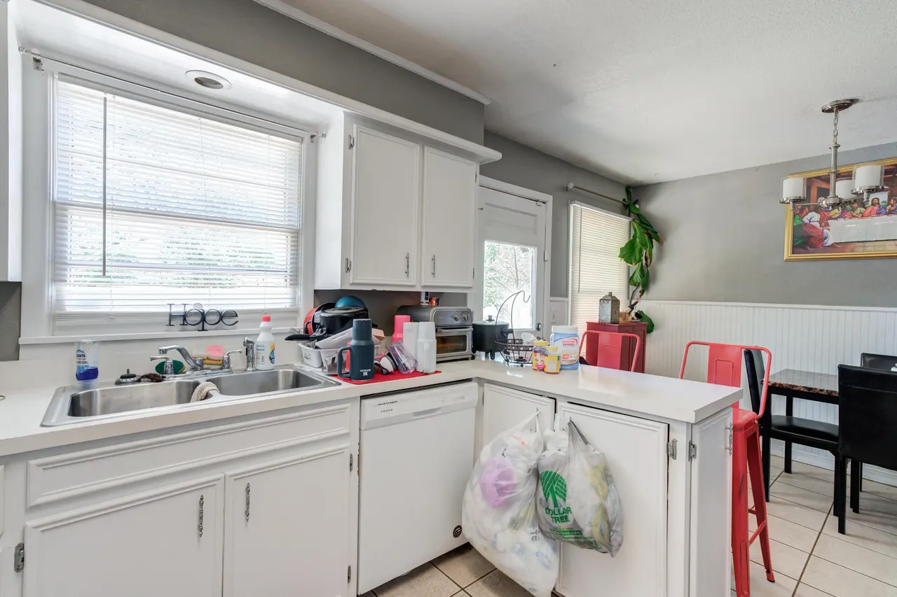 Photo 14 — 3102 39th Street, Lubbock, TX 79413