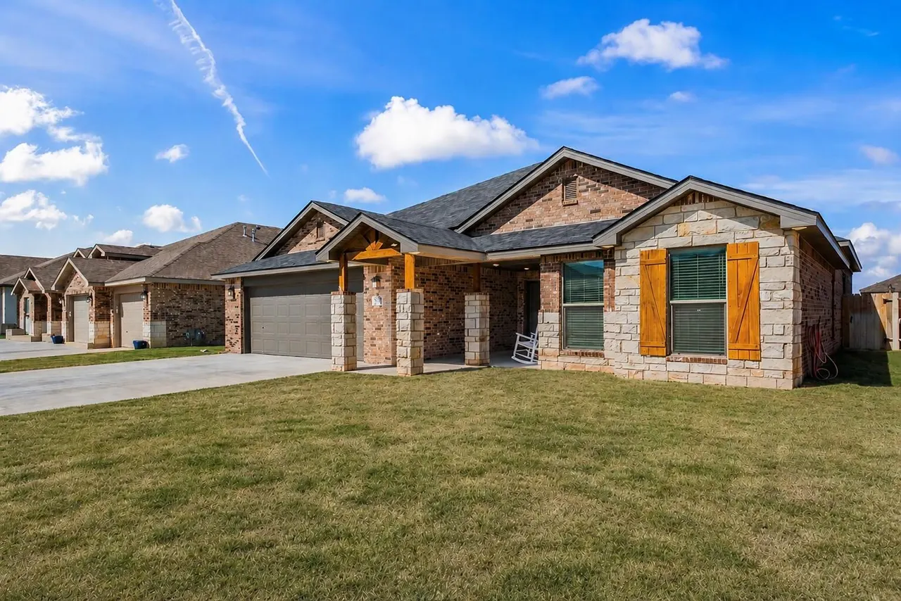 Front exterior — 2711 Volney Avenue, Lubbock, TX 79407