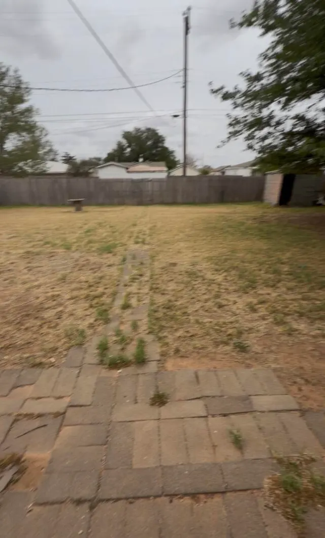 Photo 8 — 706 12th Street, Shallowater, TX 79363