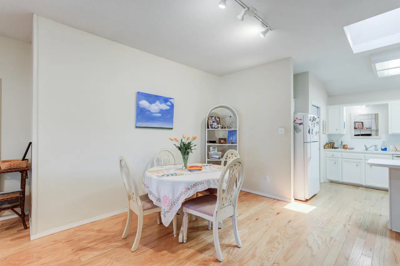 Photo 16 — 5902 Richmond Avenue, Lubbock, TX 79414