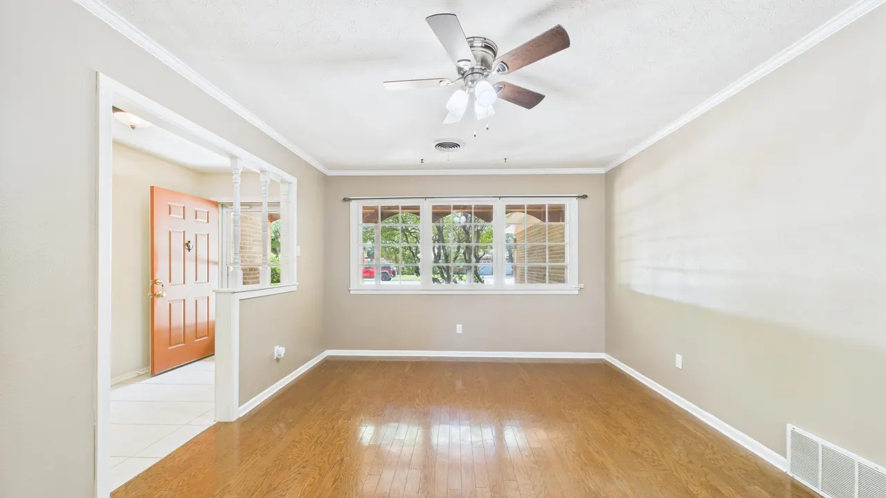 Photo 11 — 3022 67th Street, Lubbock, TX 79413