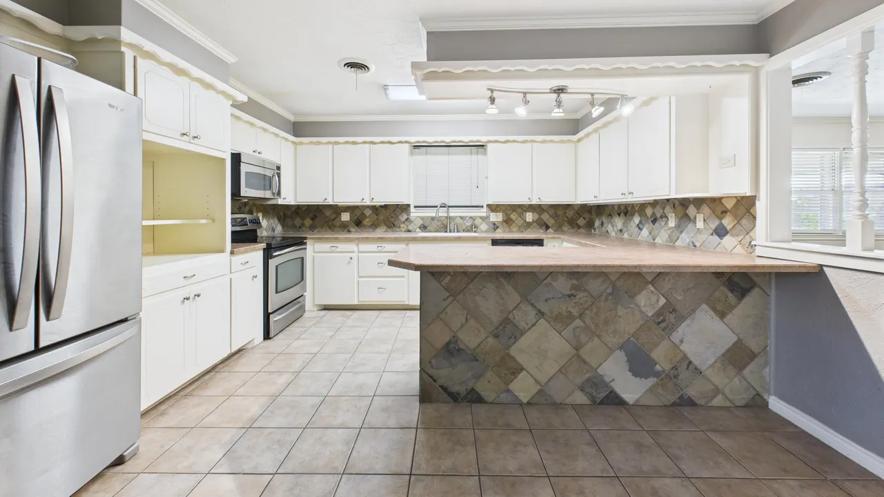 Photo 18 — 3022 67th Street, Lubbock, TX 79413