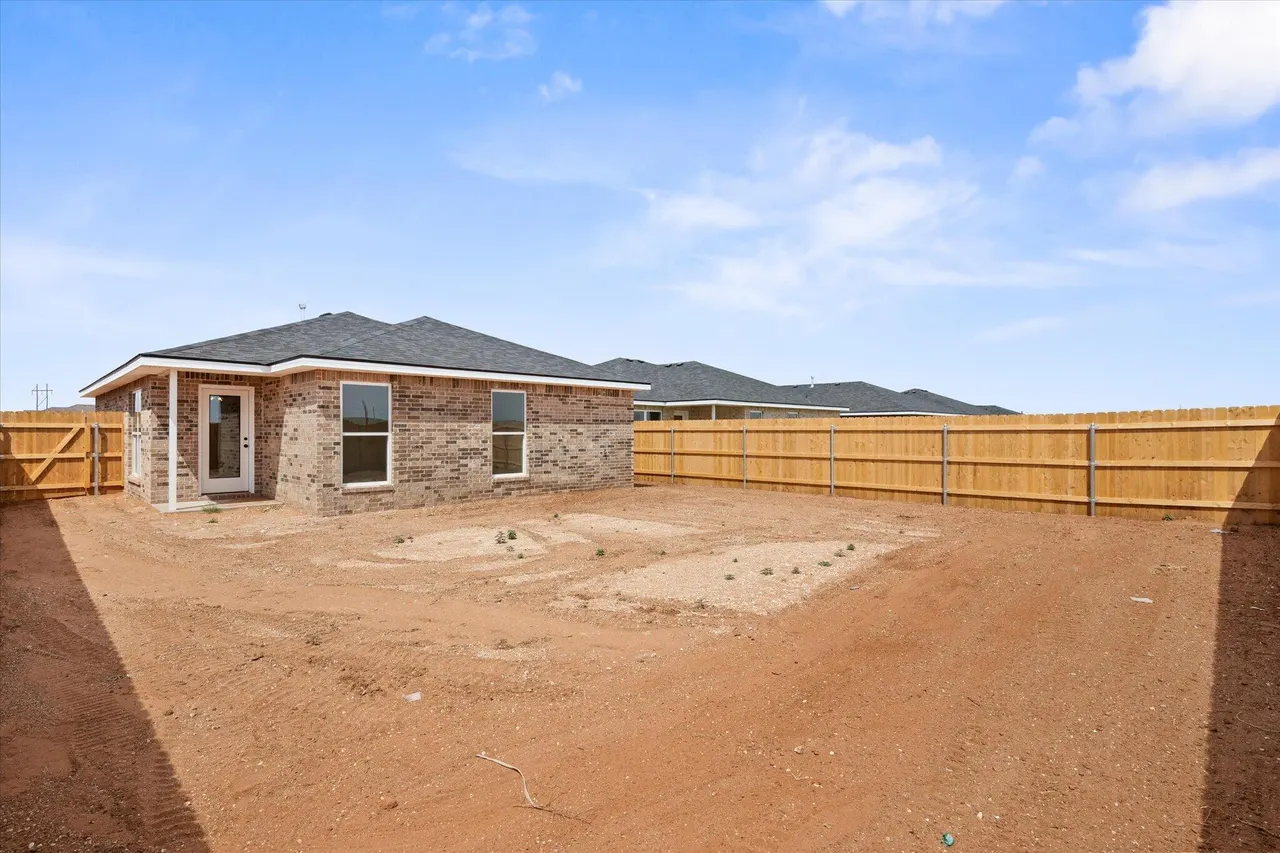 Photo 24 — 7419 64th Street, Lubbock, TX 79407