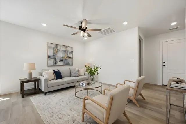 Photo 7 — 7419 64th Street, Lubbock, TX 79407