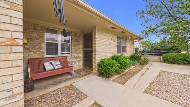 Photo 7 — 5408 26th Street, Lubbock, TX 79407