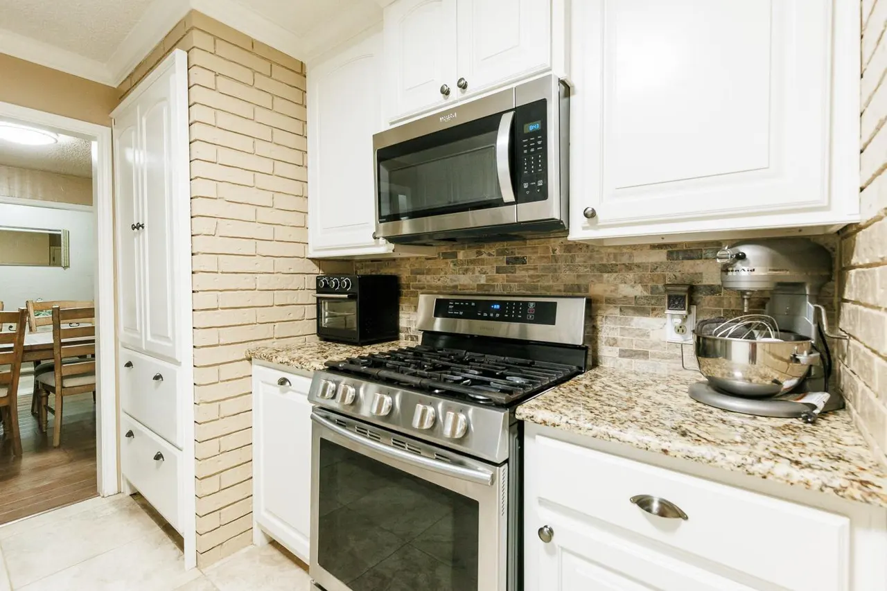 Photo 11 — 5720 78th Street, Lubbock, TX 79424