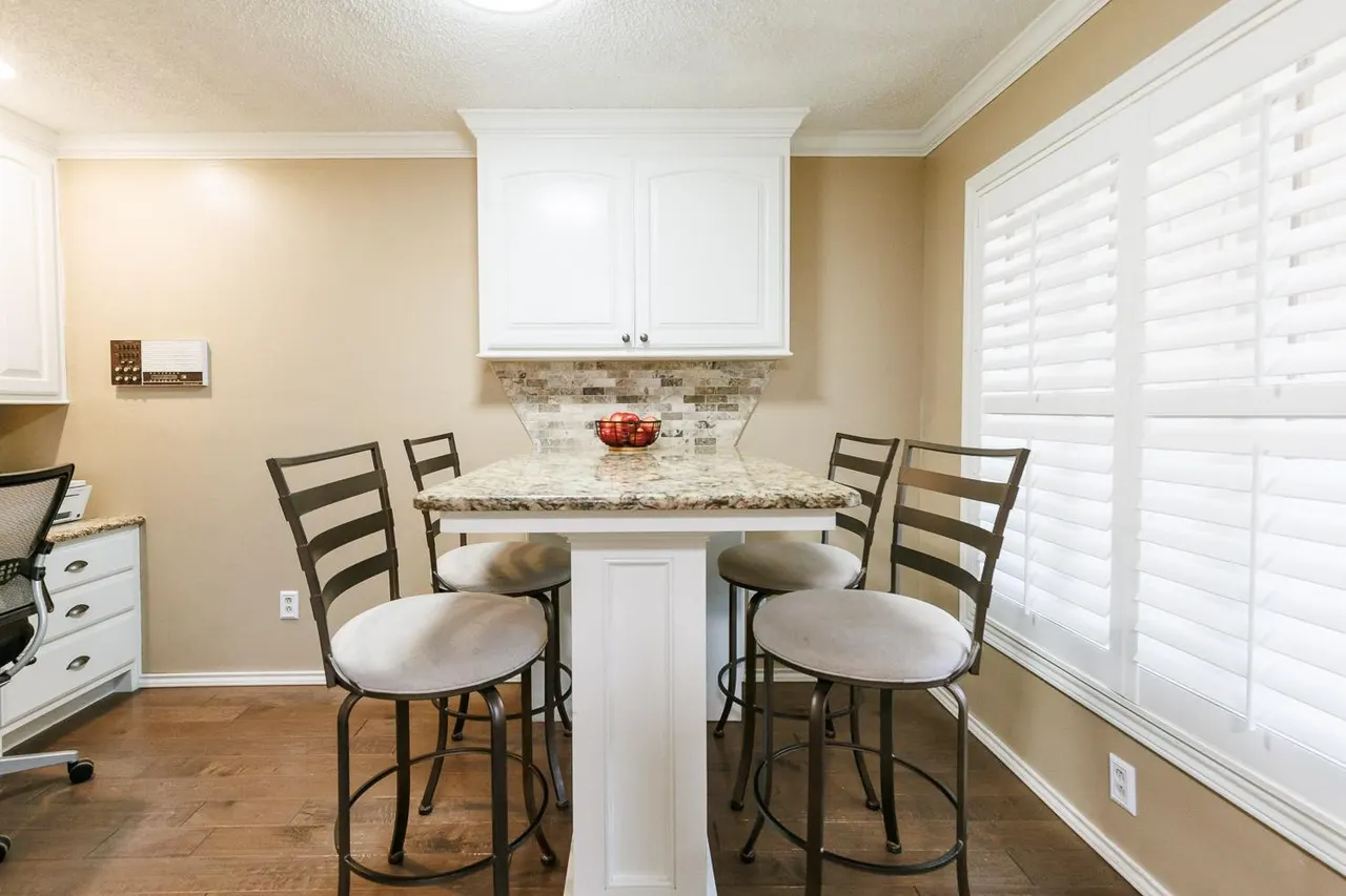 Photo 14 — 5720 78th Street, Lubbock, TX 79424