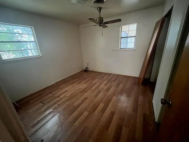 Photo 8 — 1503 Garland Street, Plainview, TX 79072