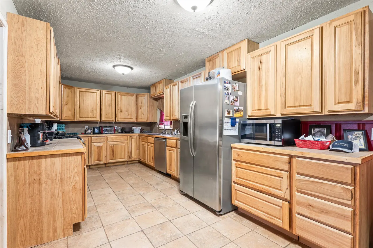 Photo 12 — 611 S Avenue R, Post, TX 79356