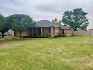 Sold home at 1417 Kings