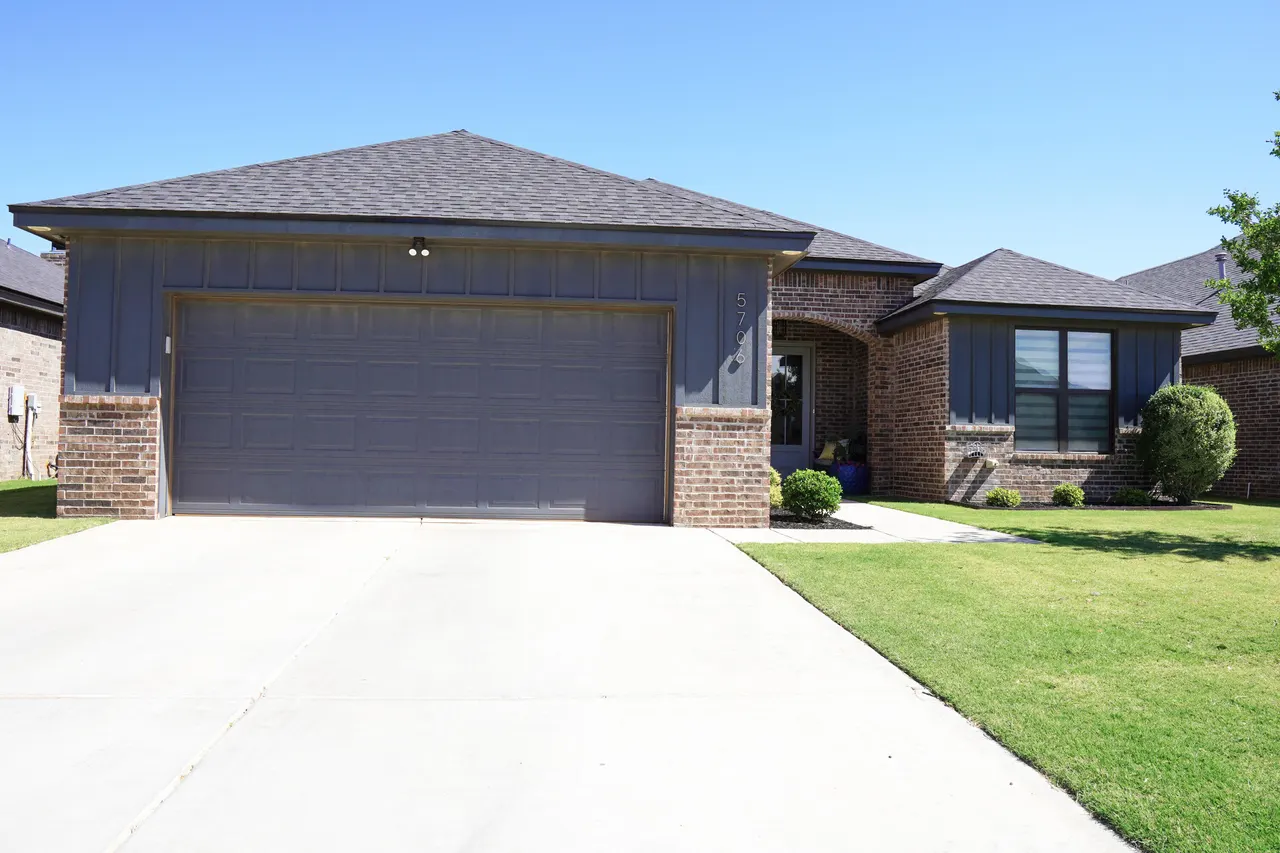 Front exterior — 5706 117th Street, Lubbock, TX 79424