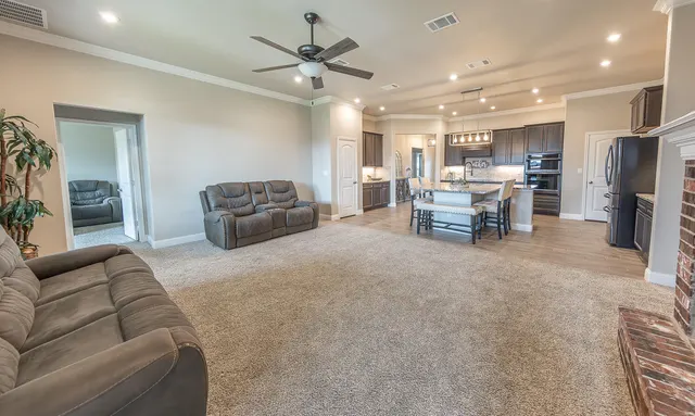 Photo 4 — 7331 99th Street, Lubbock, TX 79424