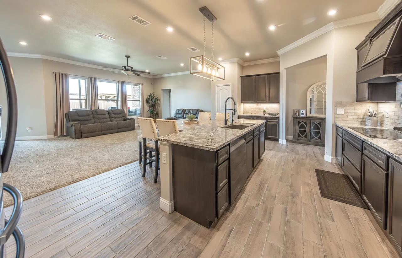 Photo 8 — 7331 99th Street, Lubbock, TX 79424