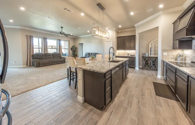 Photo 8 — 7331 99th Street, Lubbock, TX 79424