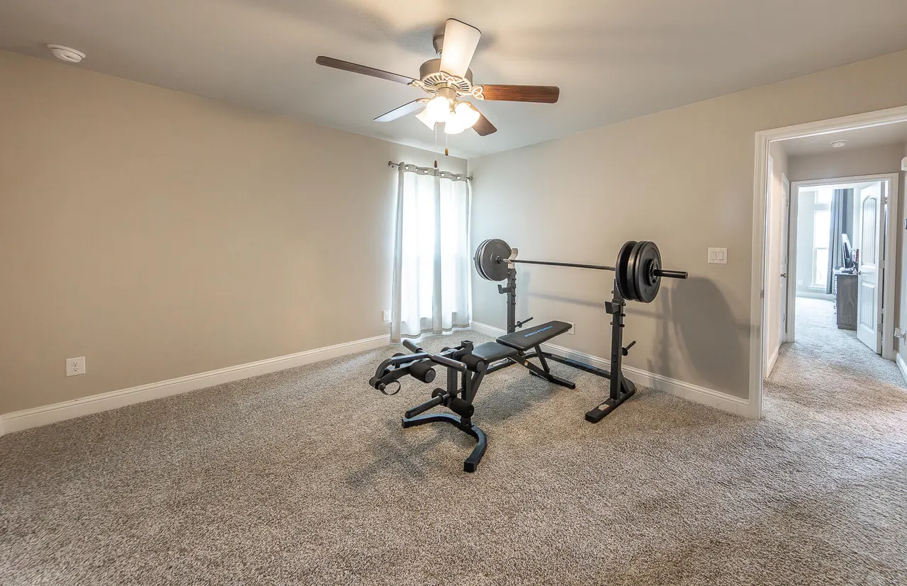 Photo 13 — 7331 99th Street, Lubbock, TX 79424