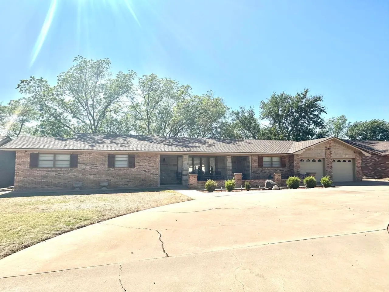 Front exterior — 1305 Itasca Street, Plainview, TX 79072