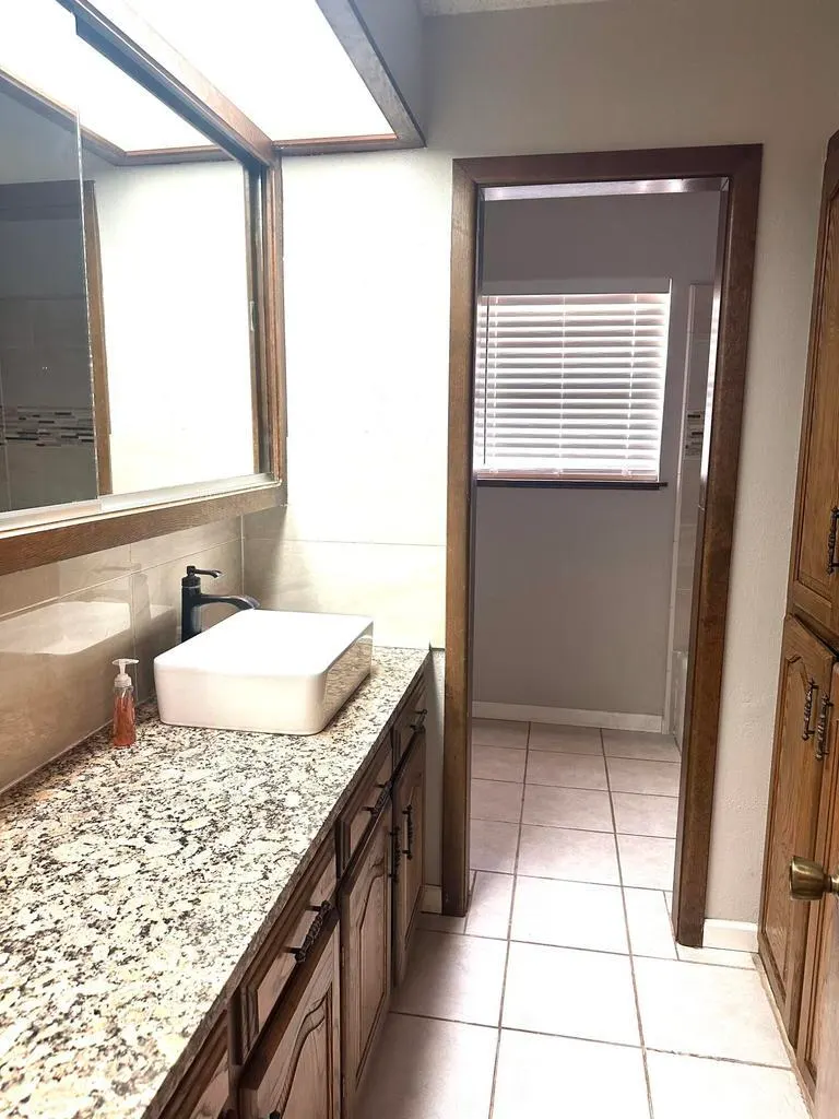 Photo 13 — 1305 Itasca Street, Plainview, TX 79072