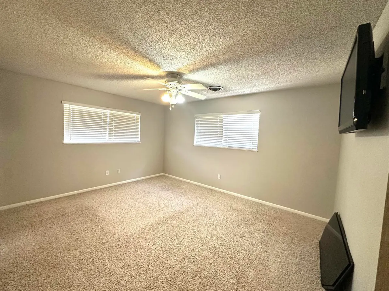 Photo 18 — 1305 Itasca Street, Plainview, TX 79072