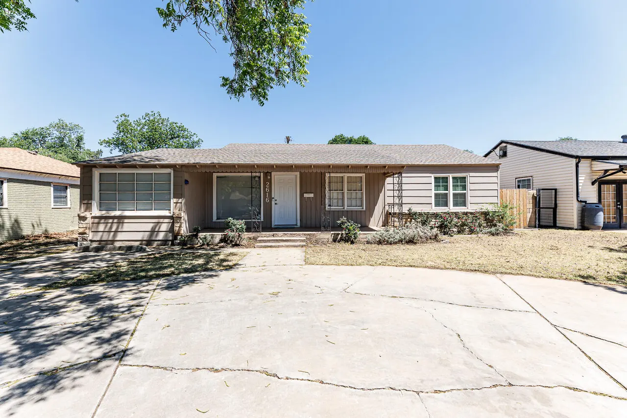 Front exterior — 2616 28th Street, Lubbock, TX 79410
