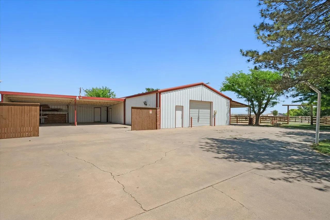 Photo 41 — 6810 59th Street, Lubbock, TX 79407