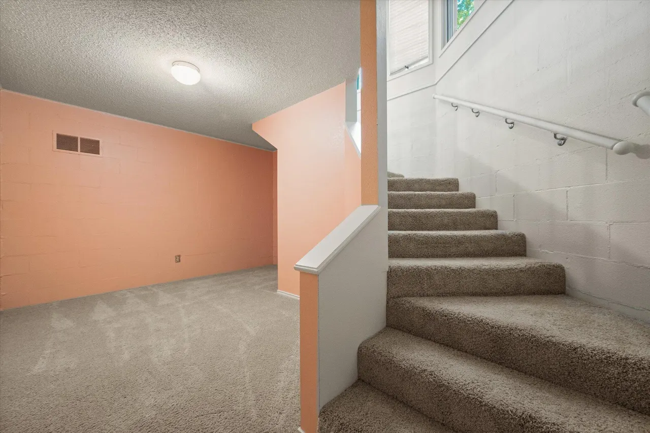 Photo 32 — 6810 59th Street, Lubbock, TX 79407