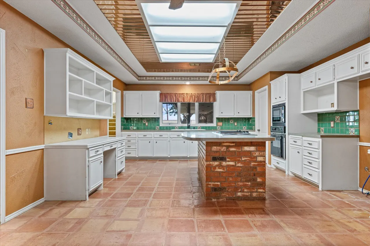 Photo 9 — 6810 59th Street, Lubbock, TX 79407