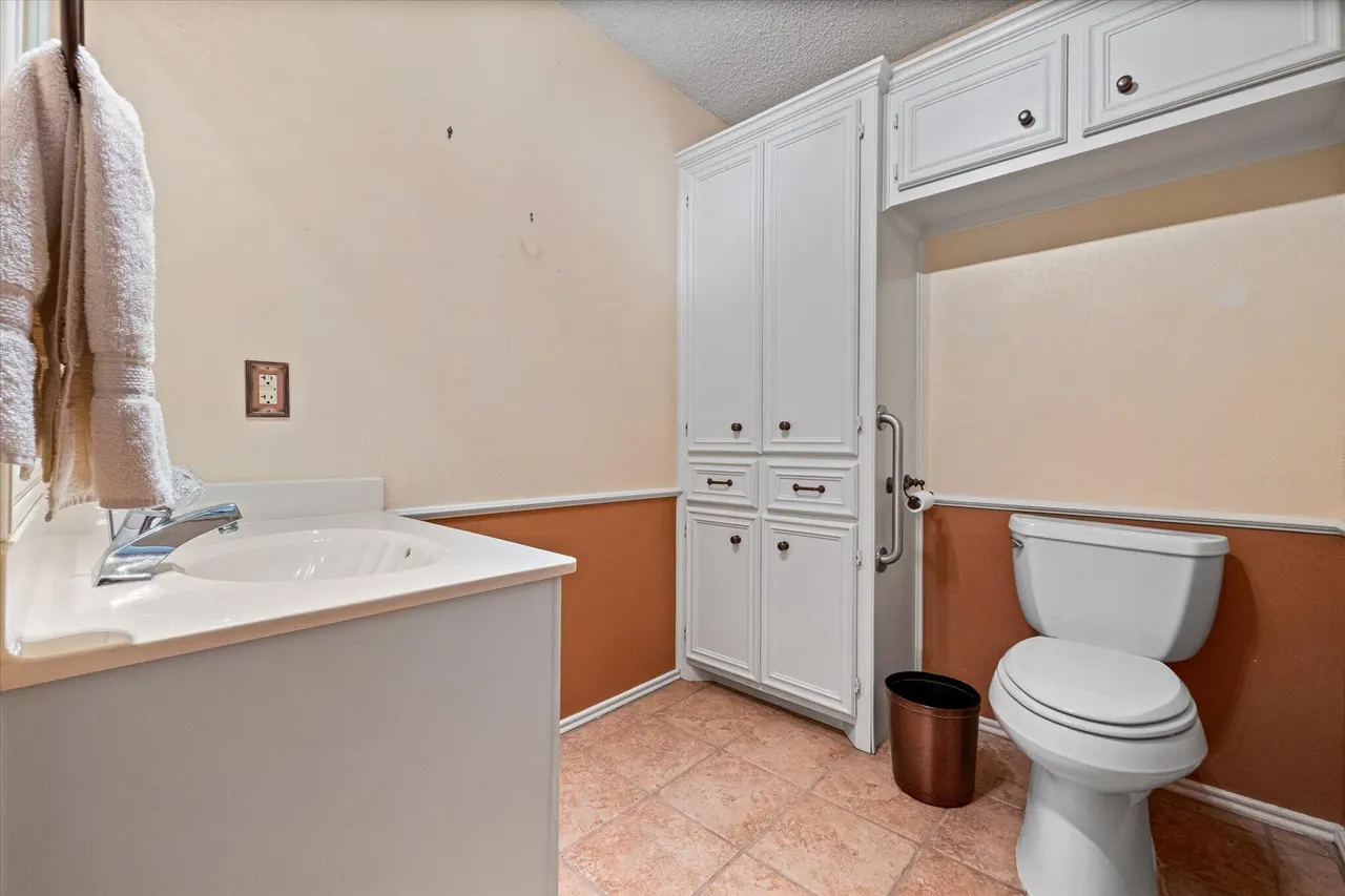 Photo 22 — 6810 59th Street, Lubbock, TX 79407