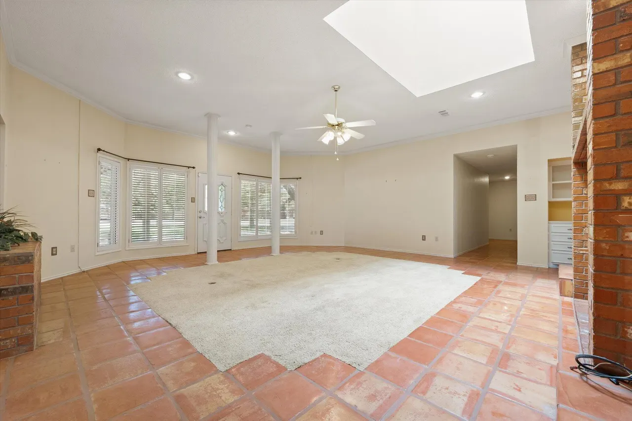 Photo 7 — 6810 59th Street, Lubbock, TX 79407