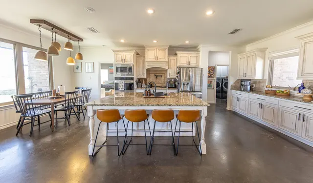 Photo 7 — 7905 E County Road 5500, Idalou, TX 79329
