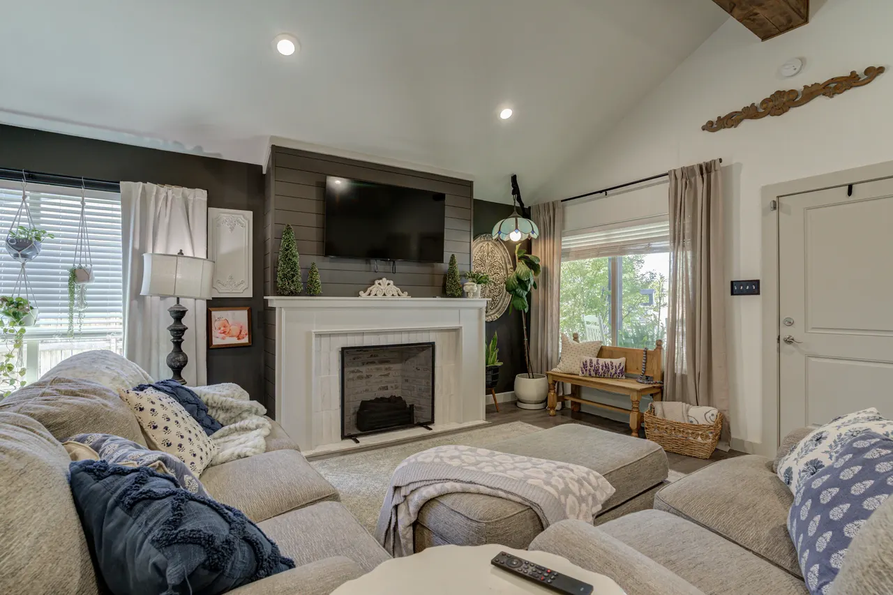 Photo 4 — 610 Walnut Street, Idalou, TX 79329