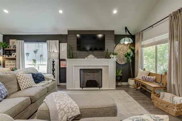 Photo 5 — 610 Walnut Street, Idalou, TX 79329