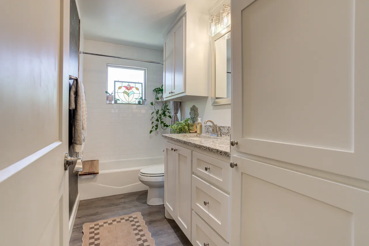 Photo 20 — 610 Walnut Street, Idalou, TX 79329
