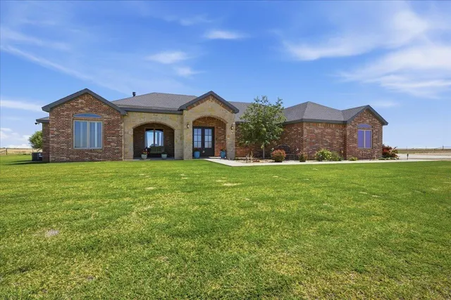 Photo 2 — 11210 N F M 400, Idalou, TX 79329