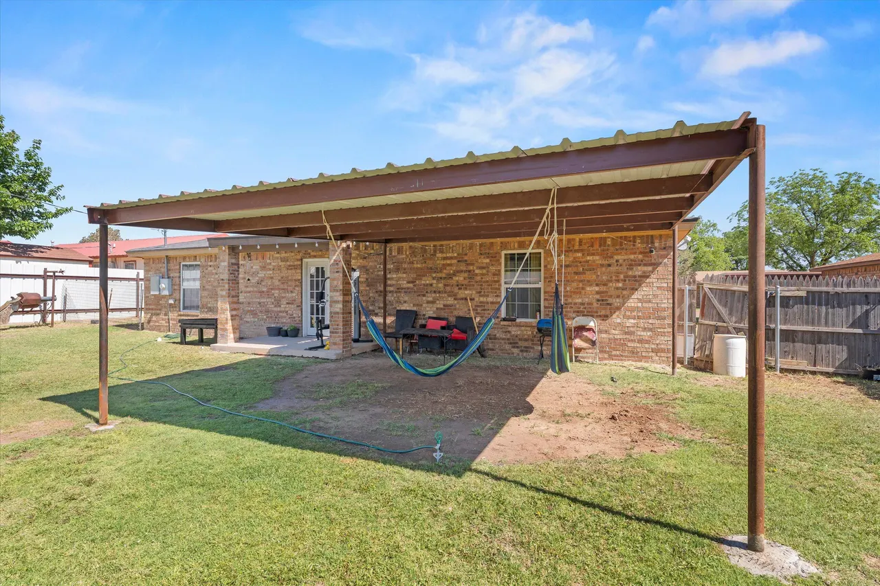 Photo 16 — 104 2nd Street, Plains, TX 79355